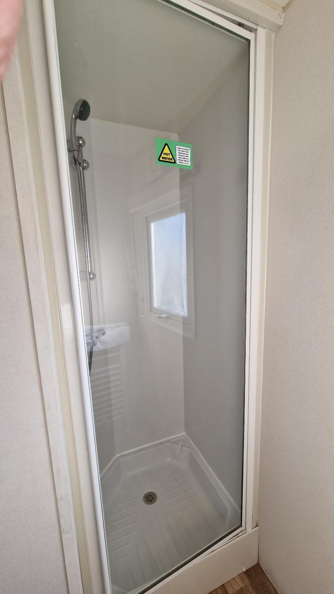Sea Haven - 4 Bedroom Static Near The Beach Димчърч Екстериор снимка